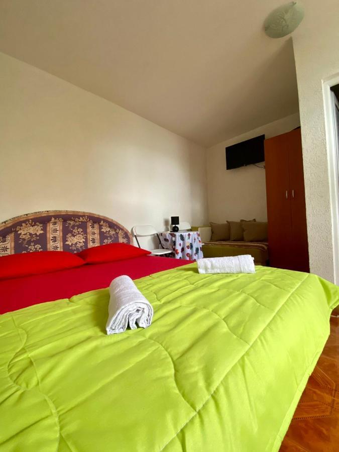 Apartments Nasufaga Ulcinj Ngoại thất bức ảnh