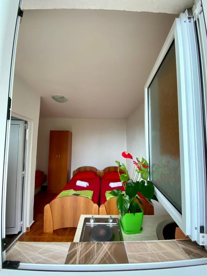 Apartments Nasufaga Ulcinj Ngoại thất bức ảnh