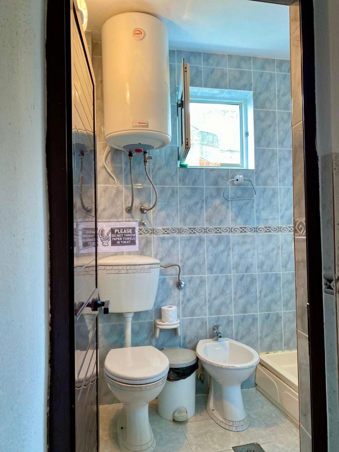 Apartments Nasufaga Ulcinj Ngoại thất bức ảnh